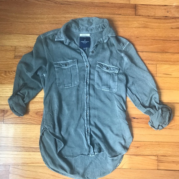 Army Green American Eagle Boyfriend Fit Button Up - Picture 1 of 3